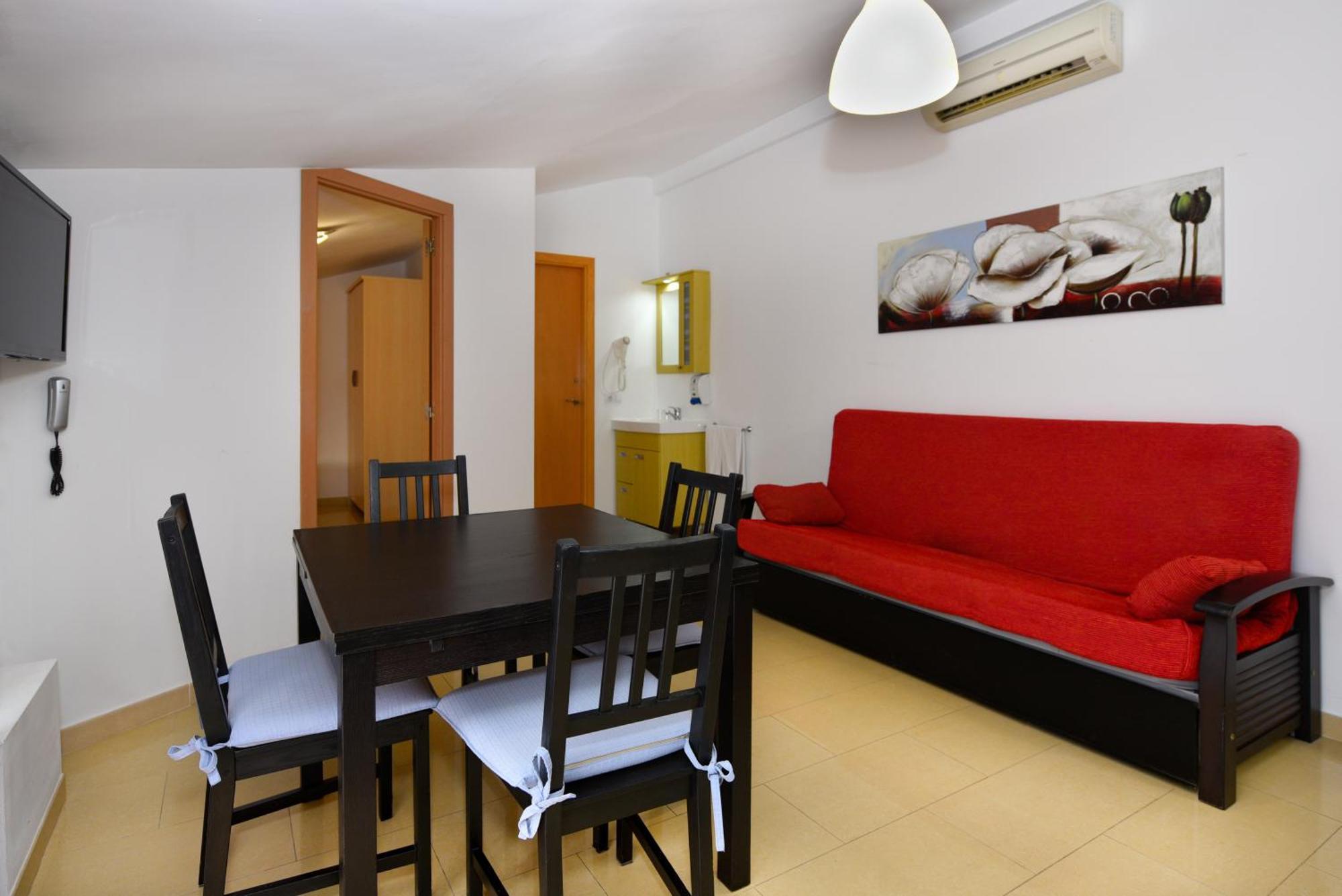 Neptuno Apartments Calella Habitación foto